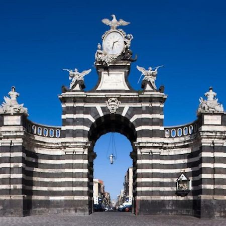 Casa Vacanza Curro カターニア エクステリア 写真